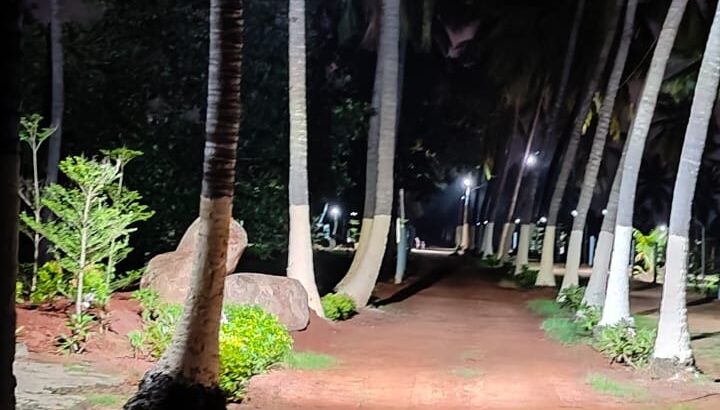PROJECT NAME: THE COUNTRY VILLAGE FARM LAND LOCATION: PAVUNJUR, MADURANTHAGAM ECR ROAD PLOT SIZE