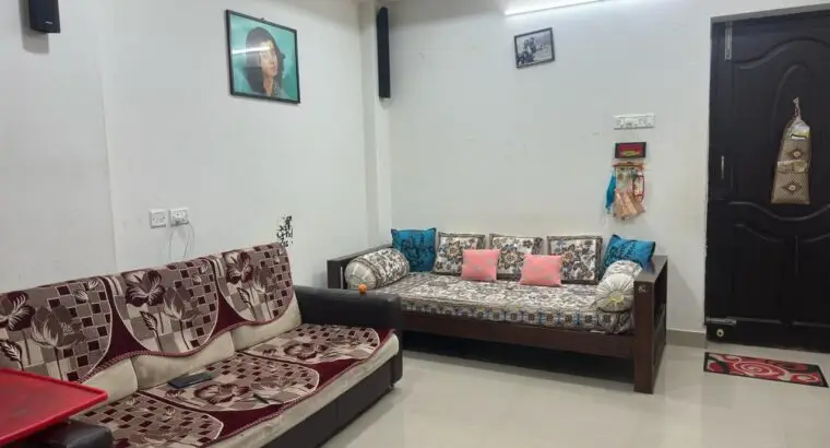 2BHK Vastu Flat for Resale in Janani Blue Bells, Padur – South-Facing, ₹60 Lakhs